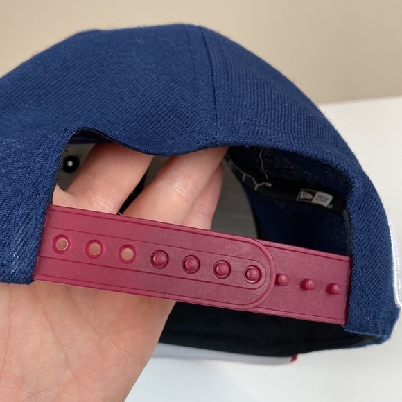 New Era Cleveland Cavaliers SnapBack Hat - Picture 14 of 16